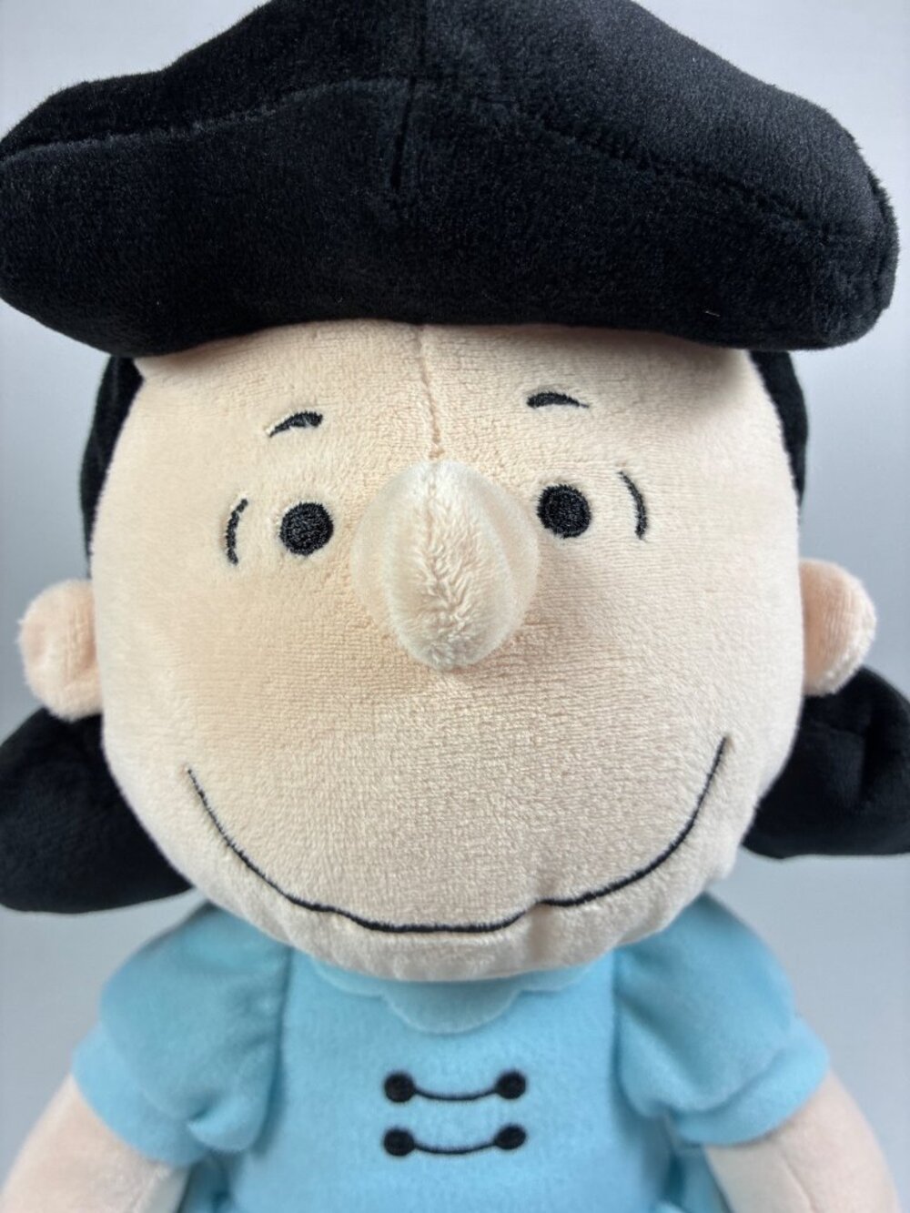 Kohl's Cares Lucy Plush 12" Peanuts 2019 - Picture 3 of 9